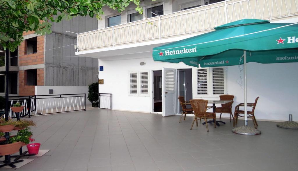 Apartments Corluka Baška Voda Εξωτερικό φωτογραφία