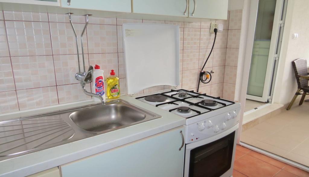 Apartments Corluka Baška Voda Εξωτερικό φωτογραφία
